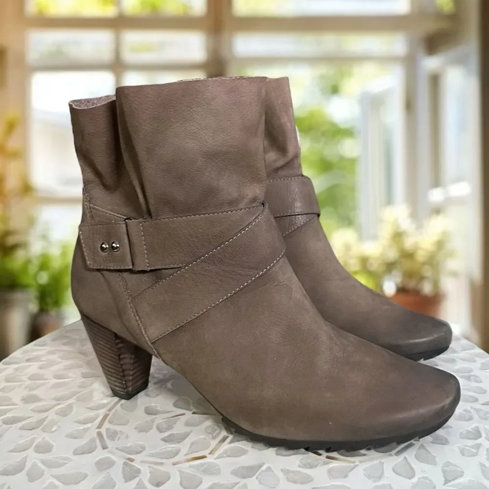 Paul Green $389 Leather Nubuck l Naomi Boot Bootie Womens Size 6.5 UK 9 US